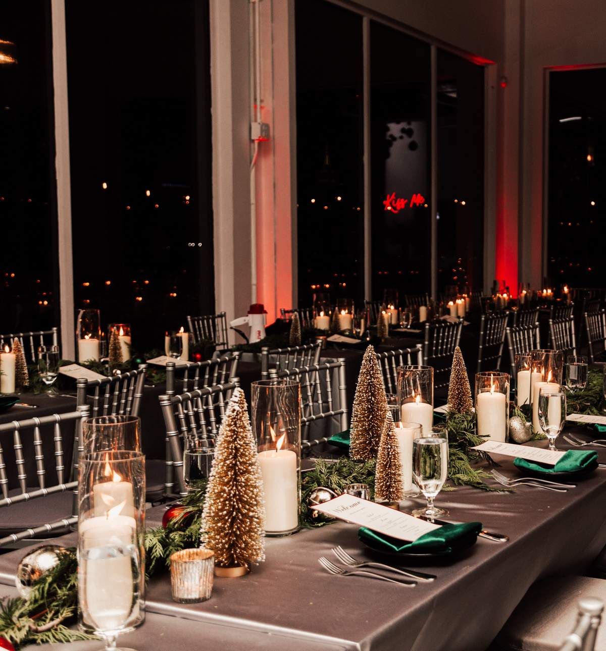 Hosting A Corporate Event Tablescape